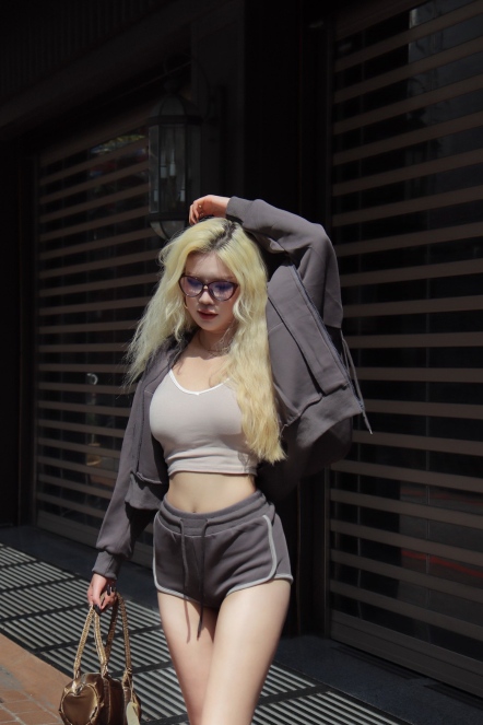 休閒運動風套裝