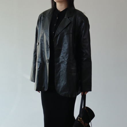排釦西裝皮外套