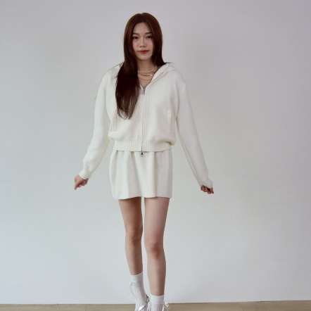 針織連帽外套短裙套裝
